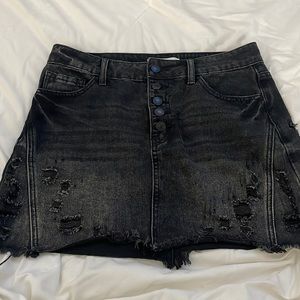 Black jean mini skirt!